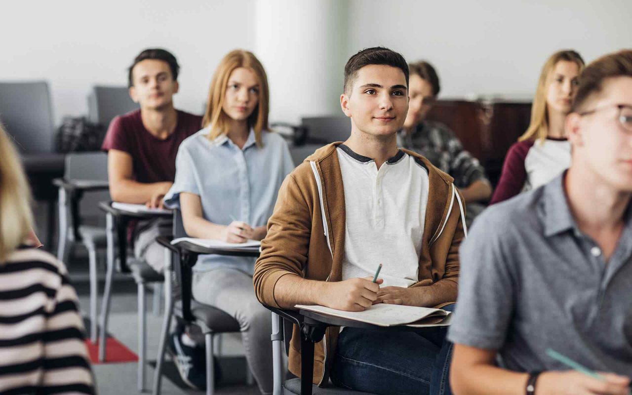 https://school.radiokids.fm/wp-content/uploads/2018/09/post_01-1280x800.jpg
